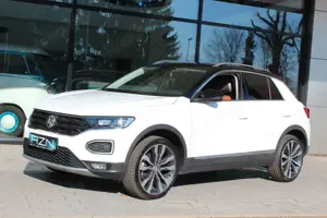 Volkswagen T-Roc 2.0 TDI DSG Style 4Motion Bild 2