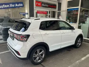 Volkswagen T-Cross 1.5 TSI 110 kW R-Line IQ Light Bild 3