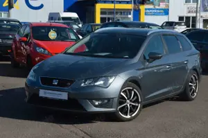 SEAT Leon ST FR+ 8FACH BEREIFT AUF ALU+TÜV 09/2026
