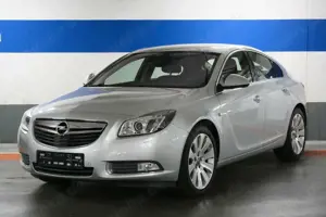 Opel Insignia Innovation 4x4 TÜV neu! Gewährleistung