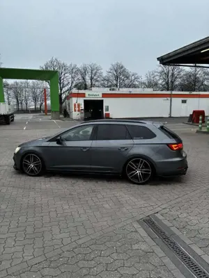 SEAT Leon ST 2.0 TSI StartStop 4Drive DSG Cupra 300