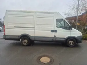 Iveco Others Daily Kasten HKa 35 S... Radstand 3300