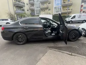 BMW 520 520d Sport-Aut. Bild 4