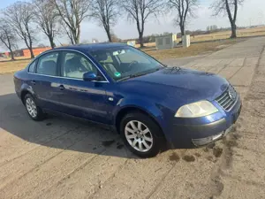Volkswagen Passat Basis **HU/AU NEU** Bild 2