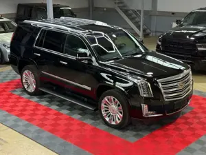 Cadillac Escalade 6.2 V8 Platinum 7-Sitzer LPG-PRINS Voll