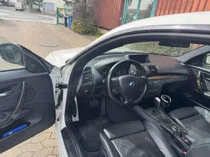 BMW 120 120d Bild 2