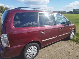 Hyundai Trajet Trajet 2.0 GLS Bild 3