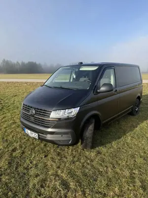 Volkswagen T6.1 Multivan Kurz DSG Trendline Bild 5