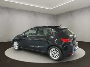 SEAT Ibiza 1.0 TSI FR Schiebedach, Navi, Allwetterrei Bild 3