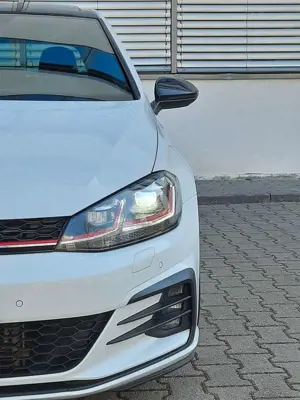 Volkswagen Golf 2.0 TSI Perf./DSG/GTI/Pano/Virtual/ACC/EU6/