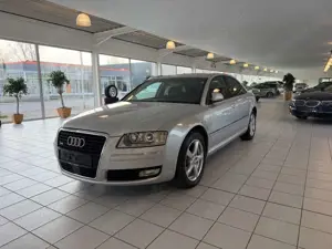 Audi A8 3.0 TDI Quattro *Navi*Bose*Xenon*ACC*Leder