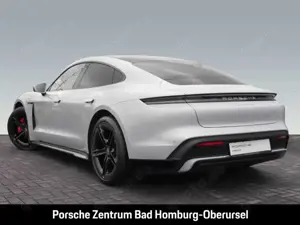 Porsche Taycan 4S HA-Lenkung Surround-View Panorama BOSE Bild 3