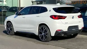 BMW X2 sDrive 18 i M Sport , NAV I, PDC, !! 32.814 KM !! Bild 4