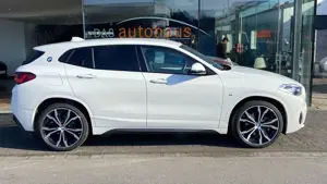 BMW X2 sDrive 18 i M Sport , NAV I, PDC, !! 32.814 KM !! Bild 2