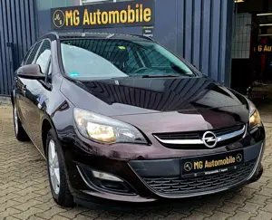 Opel Astra Edition/Sports Tourer/Facelift/Navi/PDC