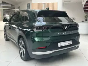 VinFast VF 8 VF8 300 kW AWD Plus Sofort verfügbar Bild 3