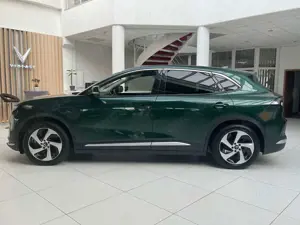 VinFast VF 8 VF8 300 kW AWD Plus Sofort verfügbar Bild 2