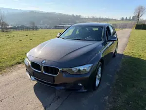 BMW 318 3er Touring 318d 143ps 1.Hand