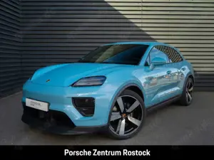 Porsche Macan Surround View BOSE Luftfederung 22-Zoll