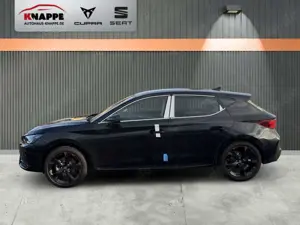 CUPRA Leon 1.5 eTSI Navi Sennheiser Dynamica Seitenschweller Bild 2