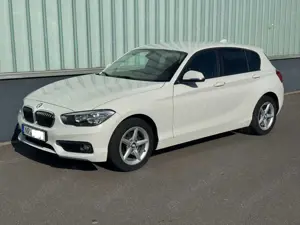 BMW 116 F20 LCI Tüv 03.27 / TOP Zustand /viele Extras 8x bereift