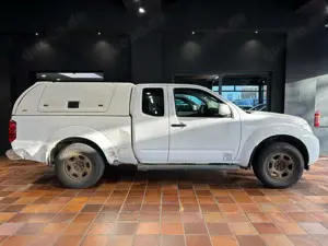 Nissan Navara KING CAB 2.5 DCI 4X4 HARDTOP STANDHEIZUNG-WEBASTO