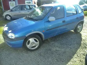 Opel Corsa Corsa Cool 16V/ erst 100 tkm/m.TÜV/Klima+met+FH