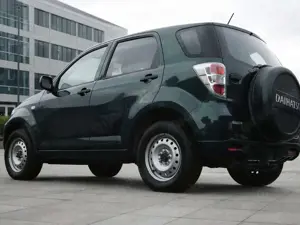 Daihatsu Terios 2. Hand. 56334 km. AHK. Klima. Winterreifen ! Bild 5