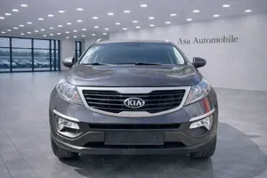 Kia Sportage Attract 2WD 1. Hand