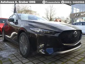 Mazda 3 2.5L e-SKYACTIV G 140ps Center-Line+Design-Paket