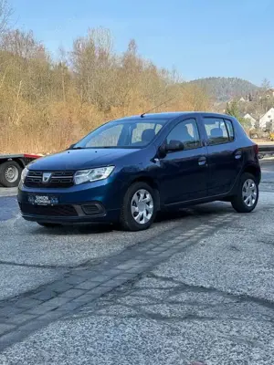 Dacia Sandero II Essentiel Bremsen  Reifen neu