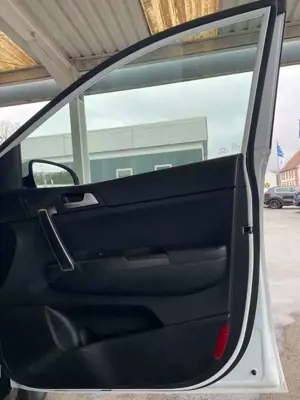 Kia Sportage Edition 7 +ALLWETTER+LENK-SITZH.+V.HIST Bild 5