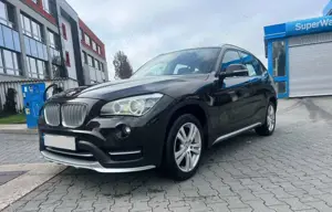 BMW X1 18 d xDrive ~X-Line ~Teil-Leder~Xenon~SHZ~PDC