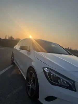 Mercedes-Benz CLA 200 CLA 200 d 4Matic Score (117.902)