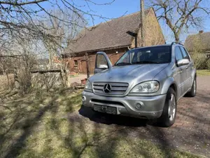 Mercedes-Benz ML 55 AMG