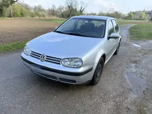Volkswagen Golf 1.4