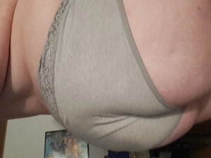 Duftender Slip vom dicken Hintern 