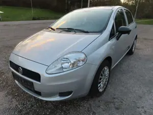 Fiat Punto Actual 1.3 Multijet DPF, 5-türig, Klima