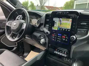 Dodge RAM Laramie Bild 2