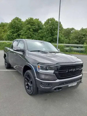 Dodge RAM Laramie Bild 3