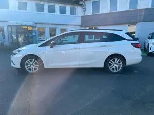 Opel Astra K Sports Tourer Business /Sitzheizung/LED Bild 5