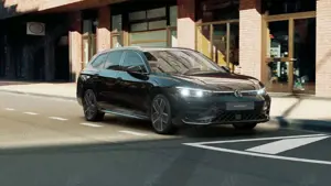 Volkswagen Passat Variant R line 2.0 TDI DSG 4M. MATRIX PAN Bild 4