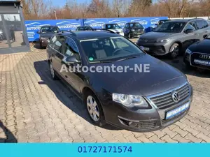 Volkswagen Passat / 1,4 TSi/Navi/Alufelgen/Euro5/Top Bild 2