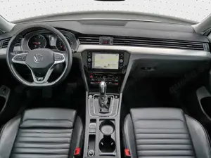 Volkswagen Passat Variant R-Line 2.0 TDI Matrix*RFK*AHK*DAB