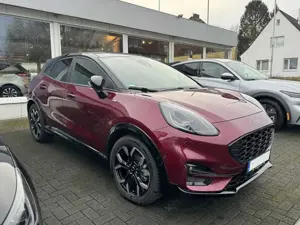 Ford Puma Vivid Ruby Edition