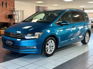 Volkswagen Touran Comfortline 2.0 TDI DSG/AHK/CAM/STHZ/VIRT