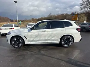 BMW iX3 M Sport Gestiksteuerung Head-Up HK HiFi DAB Bild 3