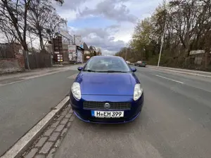 Fiat Punto 1.4 16V Dynamic LPG Und Benzin