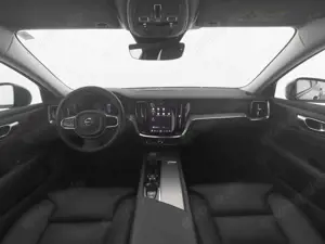 Volvo V60 Cross Country B5 AWD  Plus+LICHTPAK+PANO+RFK Bild 4