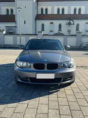 BMW 120 120d Coupe